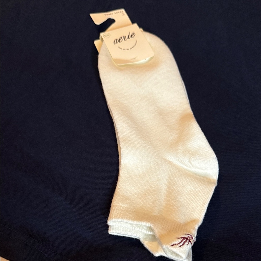 Aerie Cream Casual Socks